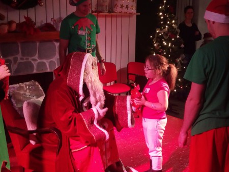 Találkozás a Mikulással.